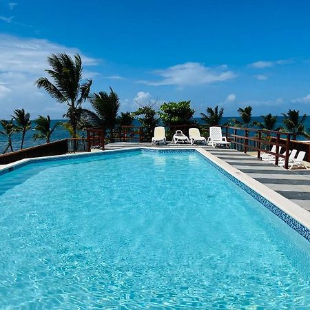 Lovely Beachfront 2 Bedrooms Condo With 2 Pools ラス・テレナス エクステリア 写真