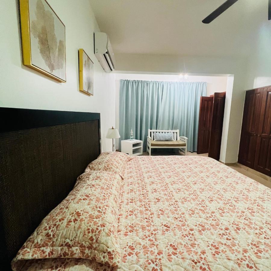 Lovely Beachfront 2 Bedrooms Condo With 2 Pools ラス・テレナス エクステリア 写真