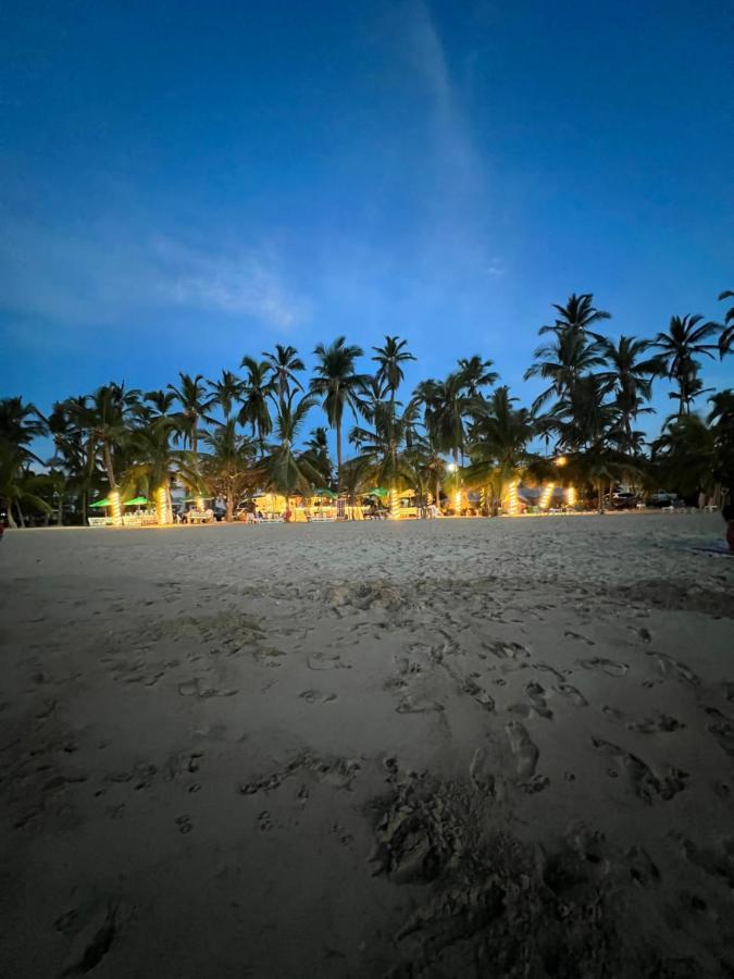 Lovely Beachfront 2 Bedrooms Condo With 2 Pools ラス・テレナス エクステリア 写真